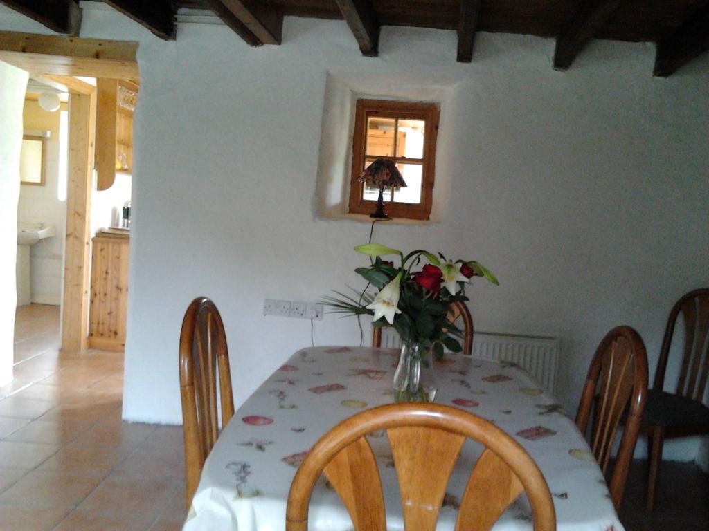 Ardea Westland Traditional Cottage Dated 1700'S מראה חיצוני תמונה